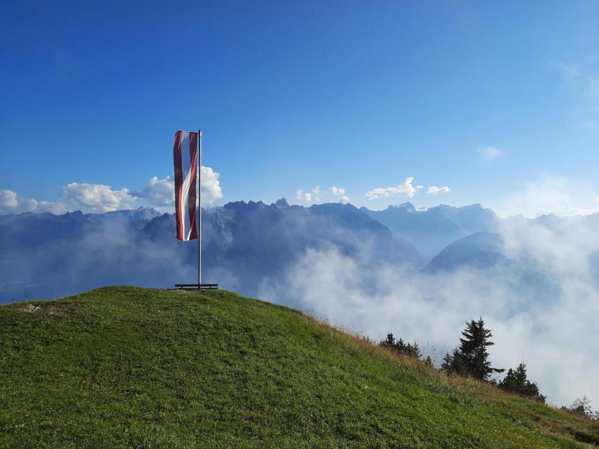 Ferienwohnung Alpblick Bludenz Bagian luar foto